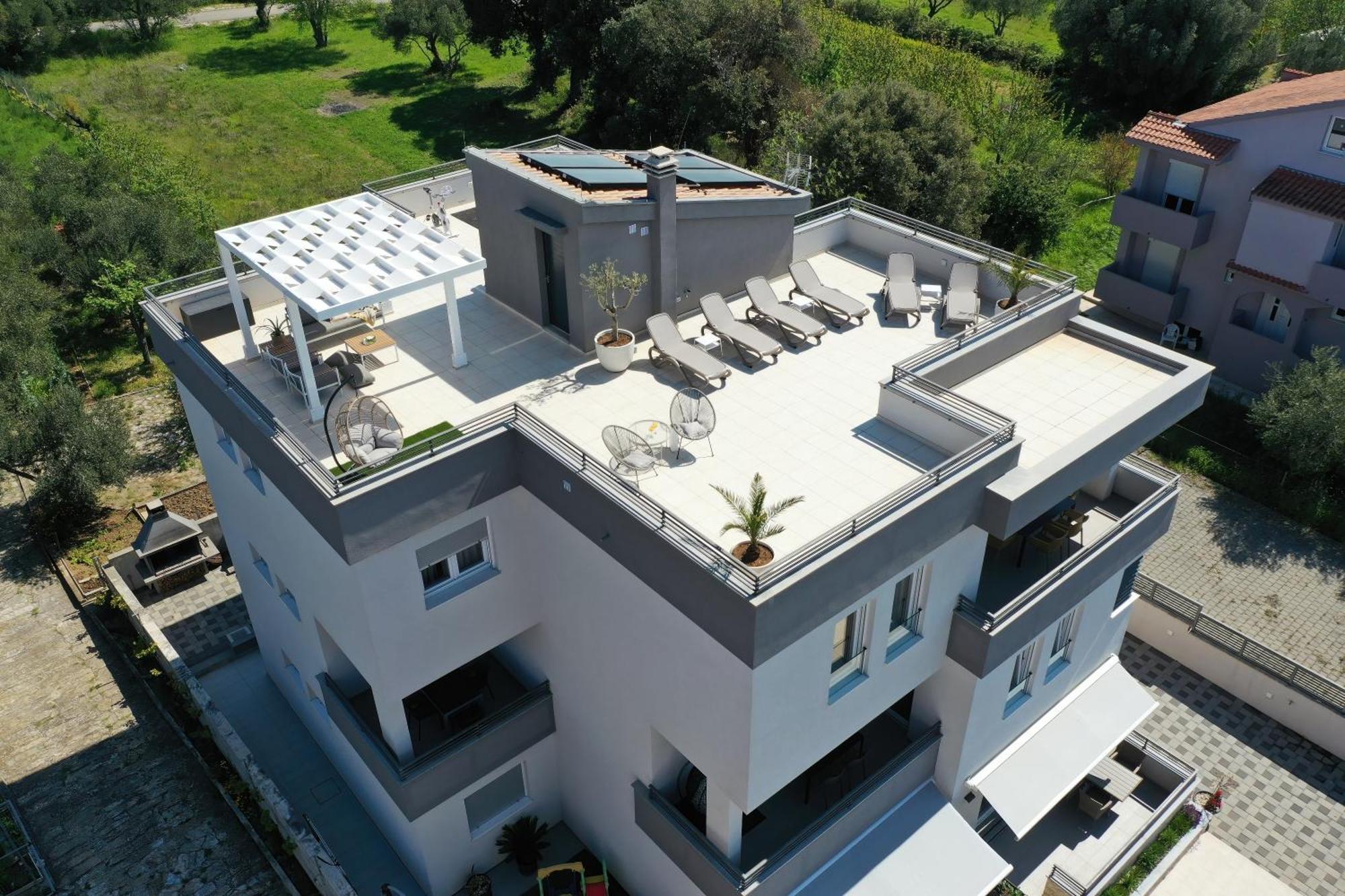 Luxury Polo Apartment Bibinje