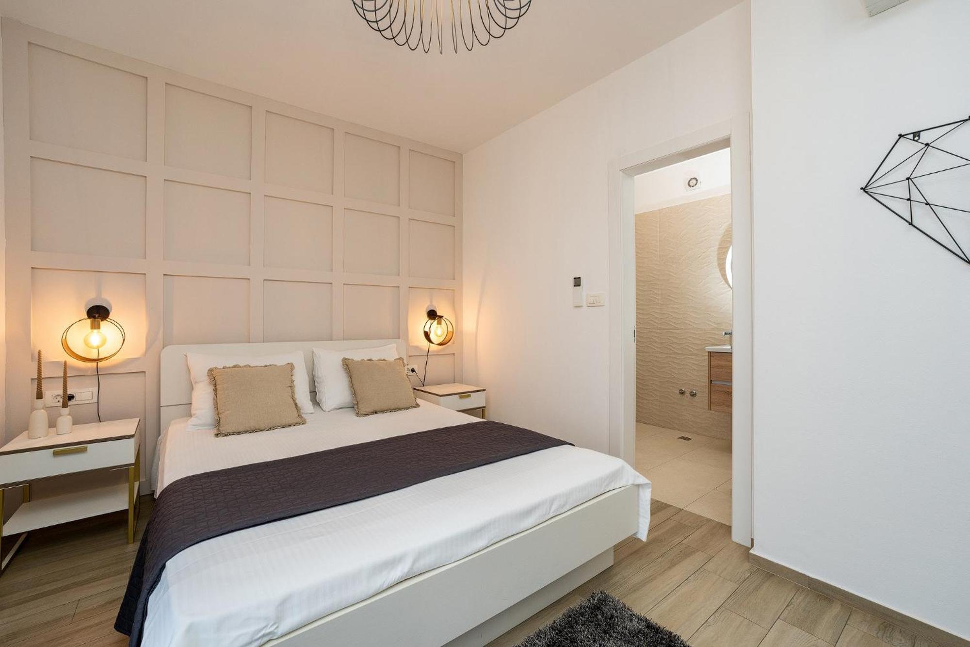 Luxury Polo Apartment *