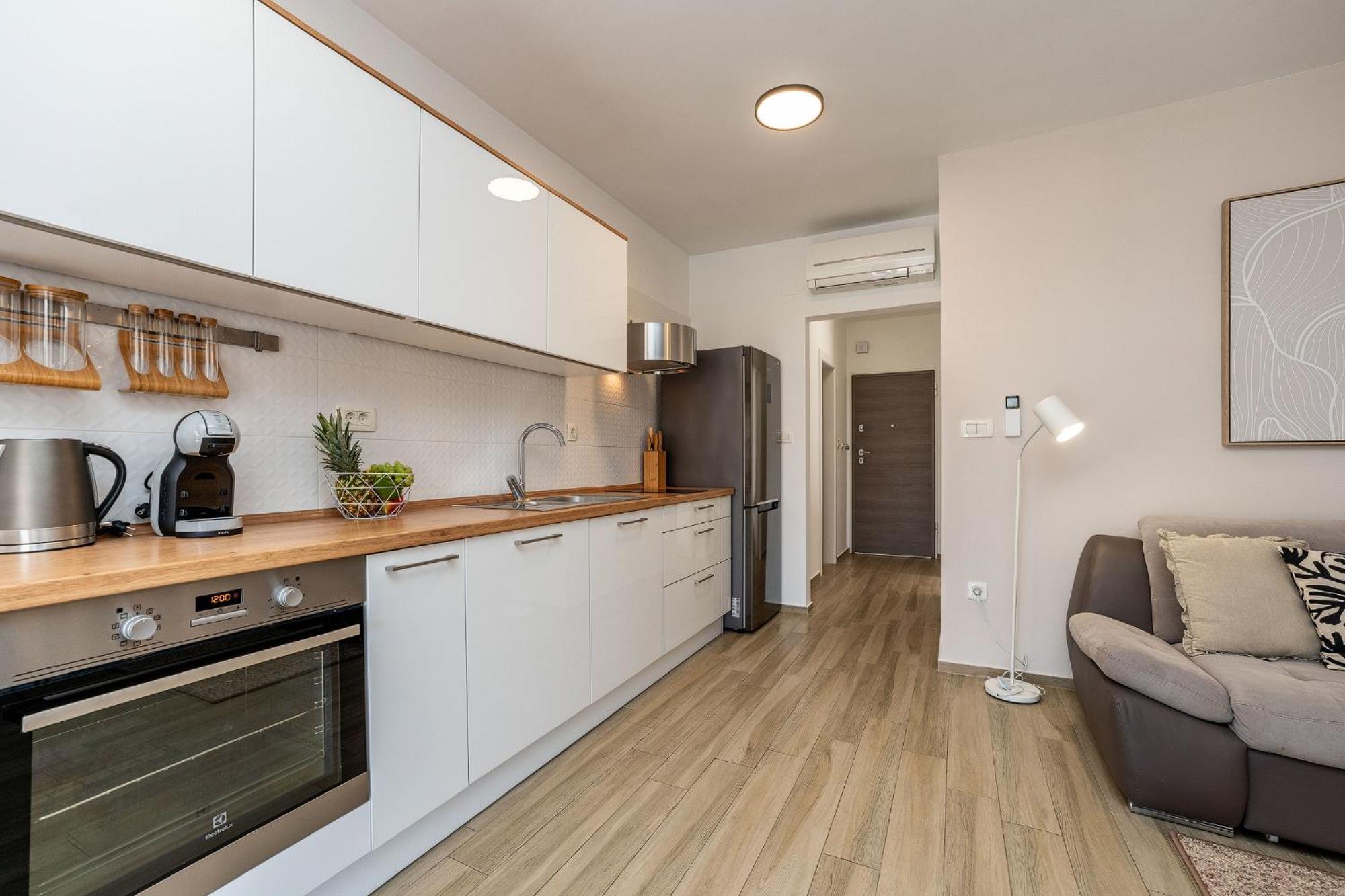 Luxury Polo Apartment Bibinje